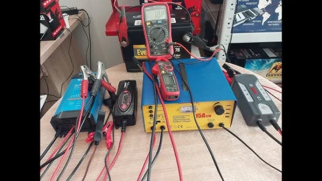 Dlaczego prostownik nie ładuje akumulatora? Oto najczęstsze przyczyny Dlaczego prostownik nie ładuje akumulatora? Oto najczęstsze przyczyny